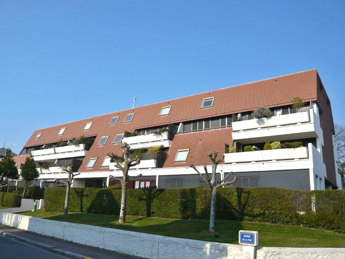 Apartment Olympe-5 Cabourg Bagian luar foto